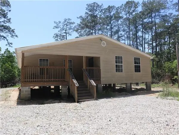 27420 Sampson Street, Lacombe, LA 70445