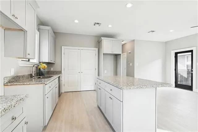 1337 Charbonnet Street, New Orleans, LA 70117 - #2