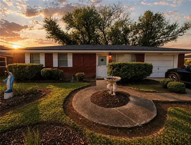 317 Magnolia Avenue, Laplace, LA 70068 - #2