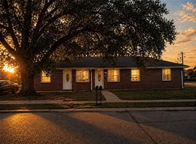 4801-03 Rhodes Drive, New Orleans, LA 70126 - #1