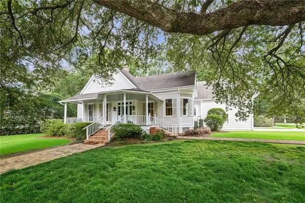605 S America Street, Covington, LA 70433