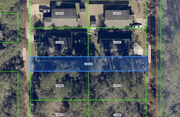 Dahlia Street, Covington, LA 70435