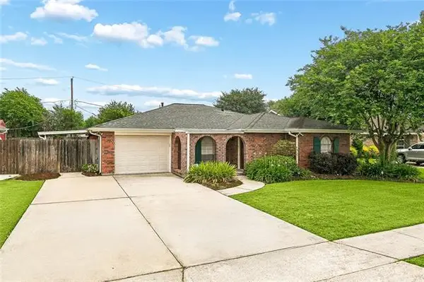 2649 Vulcan Street, Harvey, LA 70058