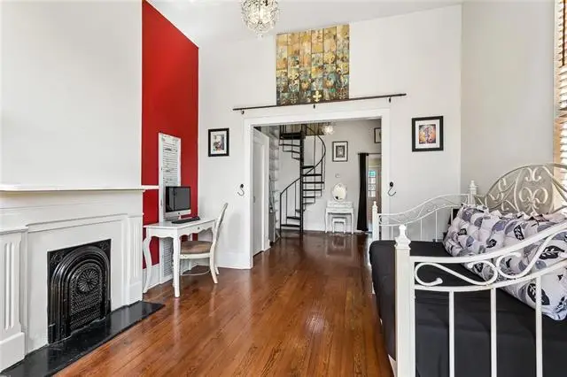 2527 Laurel Street #2527, New Orleans, LA 70130 - #3