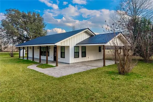 24282 Highway 1057, Kentwood, LA 70444