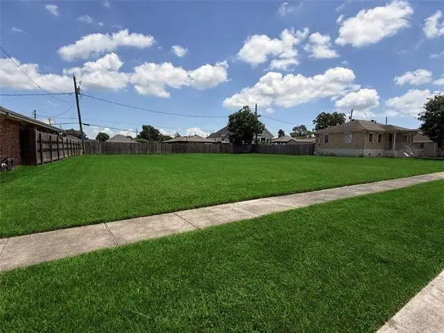 321 Llama Drive, Arabi, LA 70032 - #2
