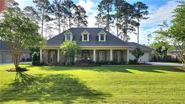 117 W Ruelle Drive, Mandeville, LA 70471