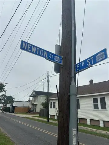 433 Newton Street, Gretna, LA 70053