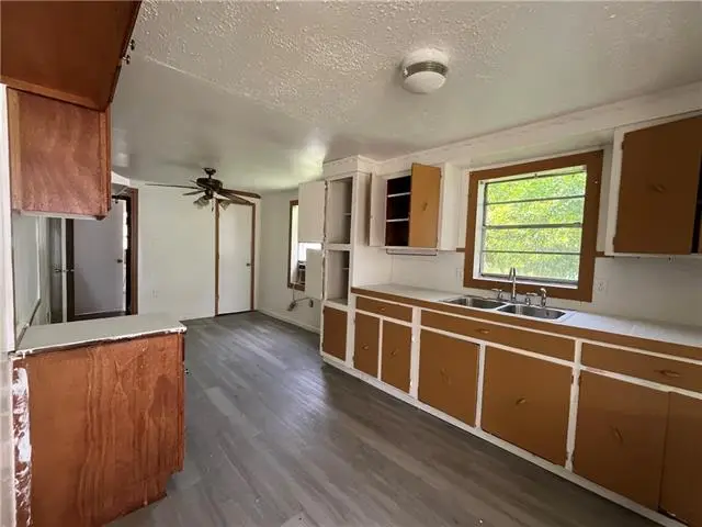 839 S George Avenue, Gonzales, LA 70737 - #2