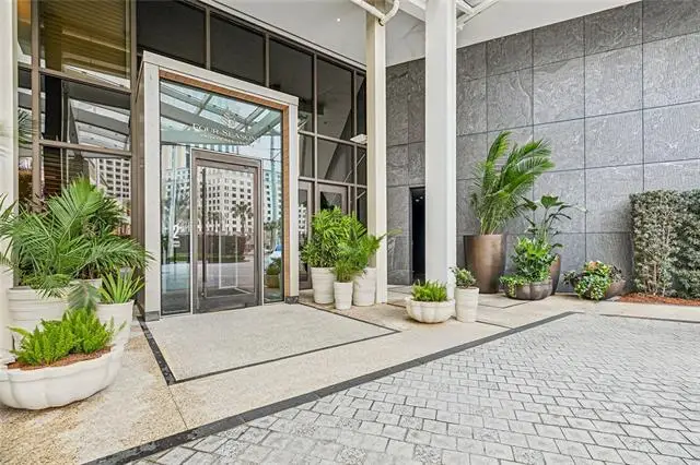 2 Canal Street #2606, New Orleans, LA 70130 - #2