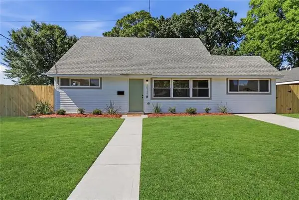 10137 Stephen Drive, River Ridge, LA 70123
