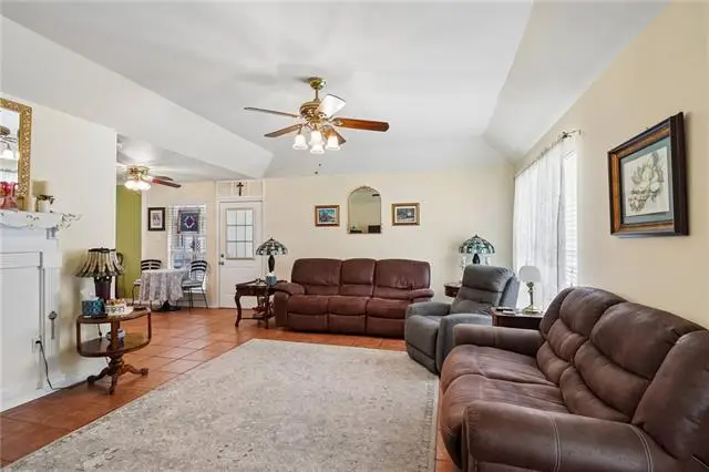 24664 Esquinance Street, Lacombe, LA 70445 - #3
