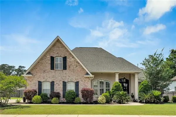 1267 Avenue Du Chateau Drive, Covington, LA 70433