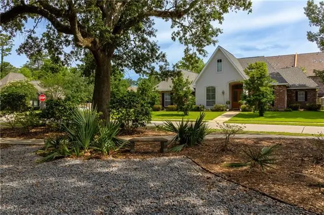 799 Libby Lane, Mandeville, LA 70471 - #1