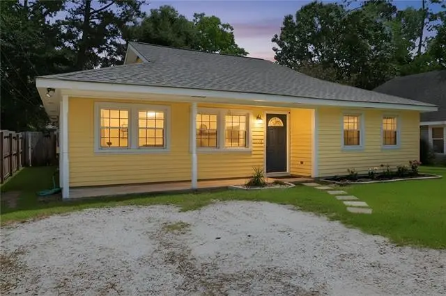 949 Norval Street, Mandeville, LA 70448 - #2