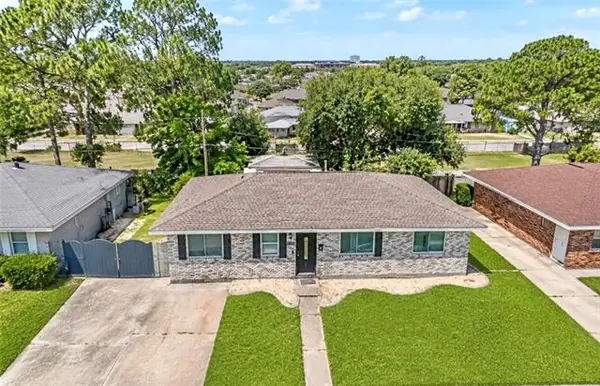 1300 Belmont Place, Metairie, LA 70001