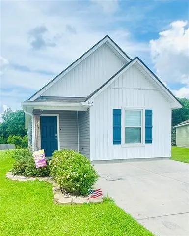 1108 E Bienville Street, Gonzales, LA 70737 - #1