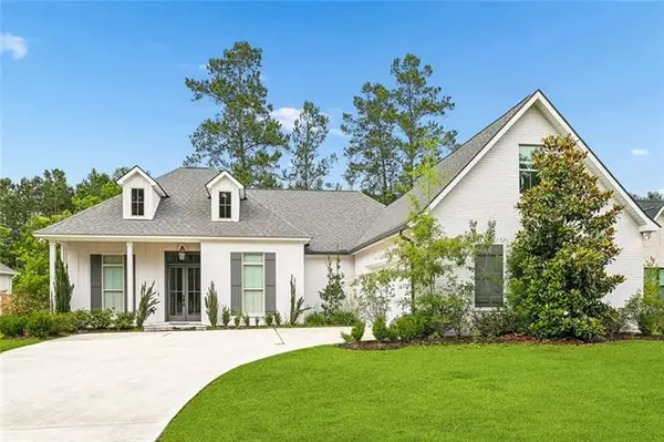 375 Rue Charlotte Road, Madisonville, LA 70447