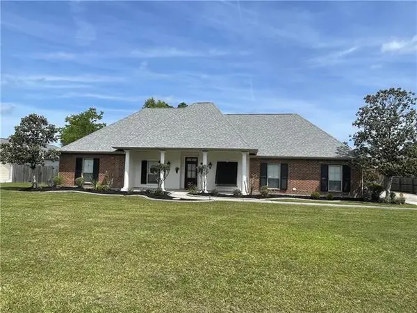 40183 Azalea Drive, Ponchatoula, LA 70454