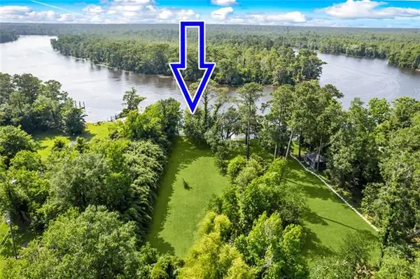 A Deloaks Road, Madisonville, LA 70447