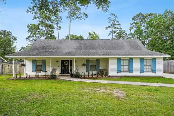 531 Heavens Drive, Mandeville, LA 70471