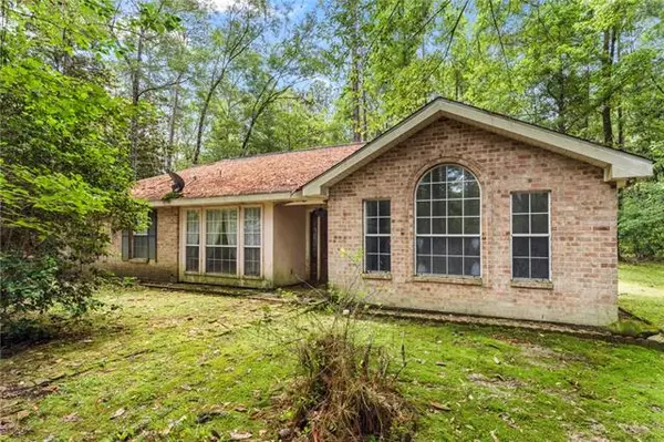 18416 Pellegrin Drive, Covington, LA 70435