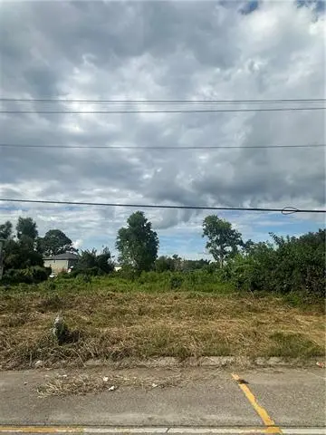 1325201 Wall Boulevard, New Orleans, LA 70114