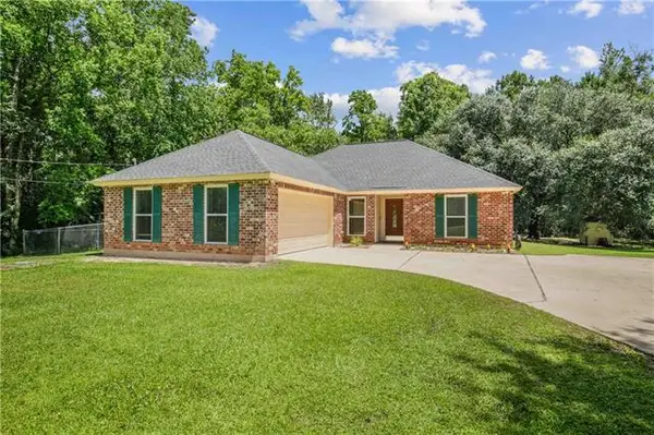 26377 Heltemes Lane, Lacombe, LA 70445