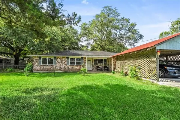 215 E Pecan Street, Ponchatoula, LA 70454