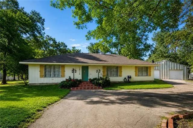 18318 Cusachs Drive, Covington, LA 70433 - #1