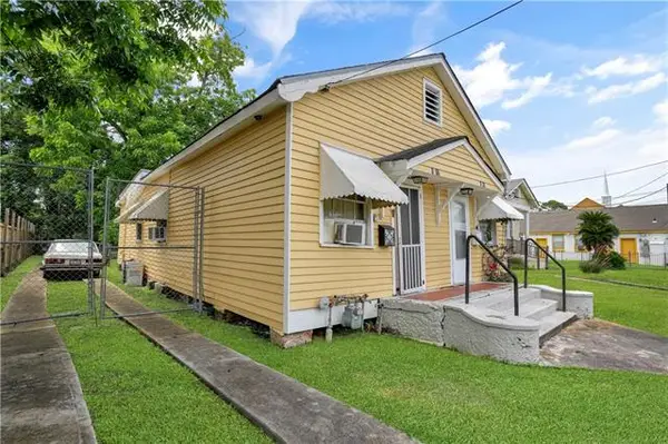 1015-17 Saux Lane, New Orleans, LA 70114