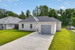 512 Magnolia Avenue, Laplace, LA 70068 - #3