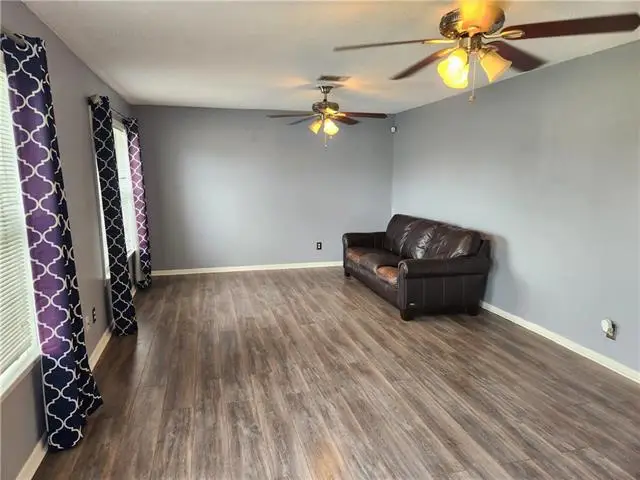 2124 S Butterfly Circle, Terrytown, LA 70056 - #2