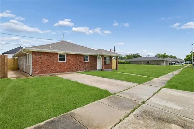 2321 Congressman Hebert Drive, Chalmette, LA 70043 - #2