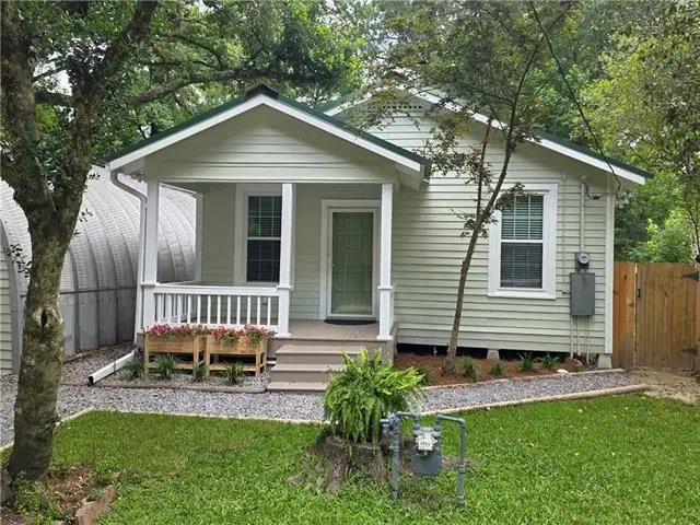 424 E Magee Street, Covington, LA 70433 - #1