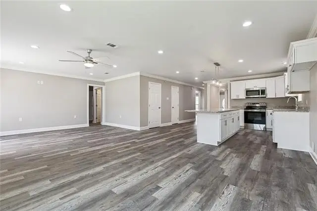 7201 Pinebrook Drive, New Orleans, LA 70128 - #3