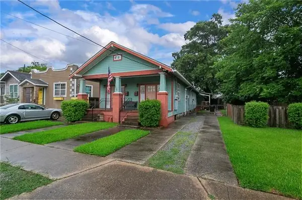2715 Acacia Street, New Orleans, LA 70122
