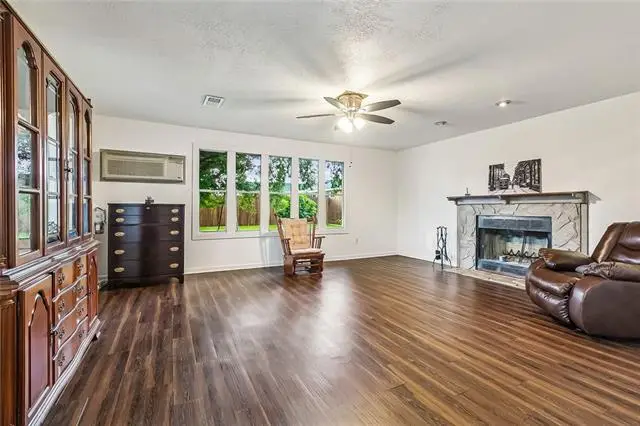 203 Broad Street, Belle Chasse, LA 70037 - #3