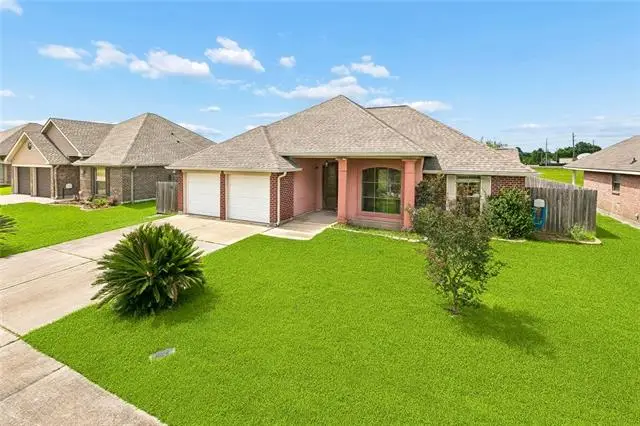 134 River Pointe Drive, Laplace, LA 70068 - #1