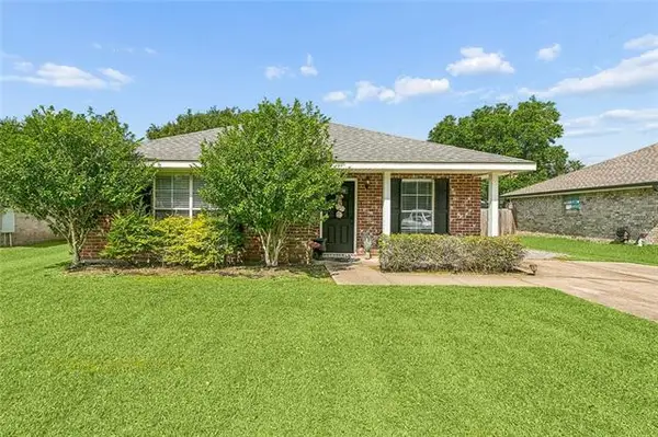 525 Magnolia Avenue, Laplace, LA 70068