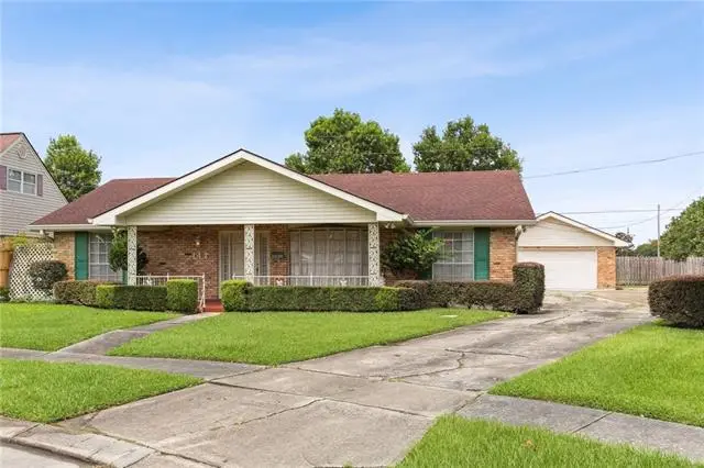 142 E Randall Court, Gretna, LA 70053 - #2
