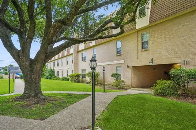 2708 Whitney Place #812, Metairie, LA 70002 - #1