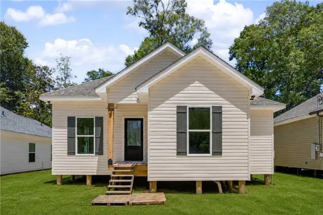 61450 Marie Drive, Lacombe, LA 70445 - #1