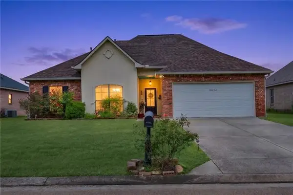26232 Burlwood Avenue, Denham Springs, LA 70726