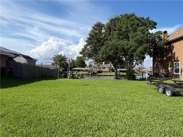 418 Eden Isle Boulevard, Slidell, LA 70458