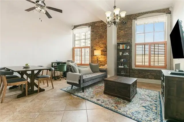 330 Julia Street #321, New Orleans, LA 70130 - #2