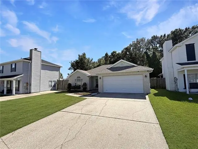 2505 Delta Pointe Drive, Marrero, LA 70072 - #2