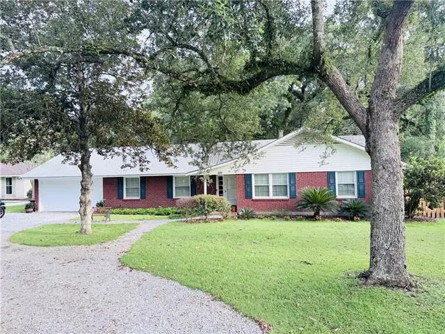 131 Belle Terre Boulevard, Covington, LA 70433 - #1