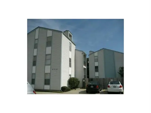 2201 Houma Boulevard #102, Metairie, LA 70001