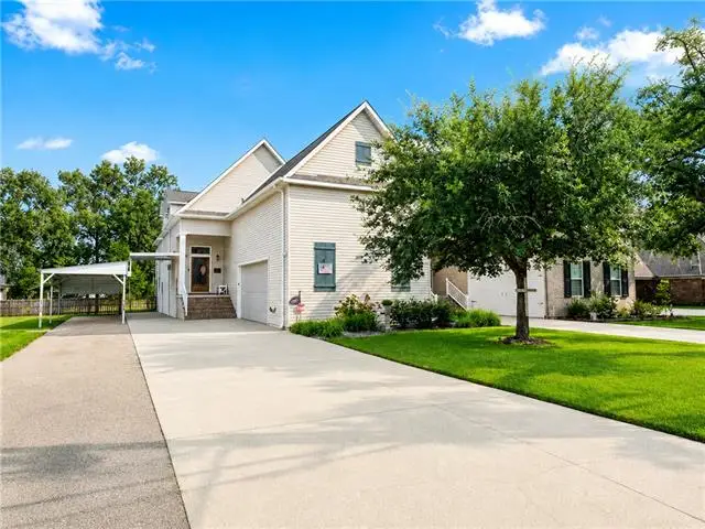 307 W Magnolia Street, Ponchatoula, LA 70454 - #2
